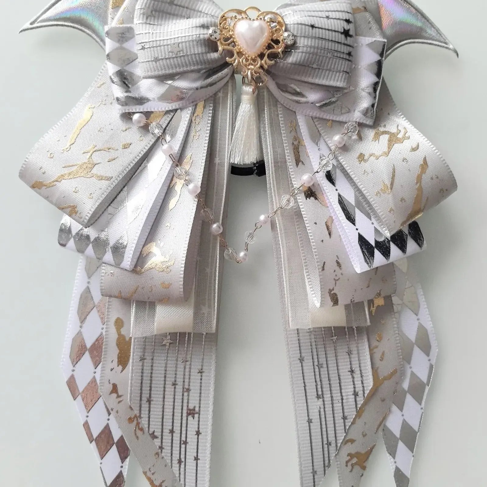 Cosmic Lightstick Accessory - Heart Gems Decoration gray white