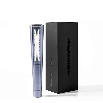 LE SSERAFIM Lightstick - metallic silver FEARNOT geometric design