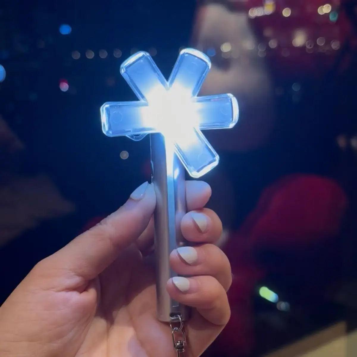 (G)I-DLE Mini Lightstick Ver.3 - NEVERLAND Lightstick
