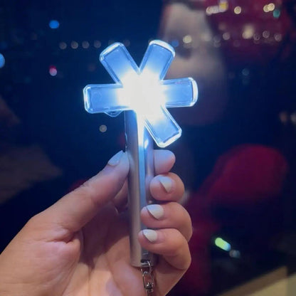 (G)I-DLE Mini Lightstick Ver.3 - NEVERLAND Lightstick