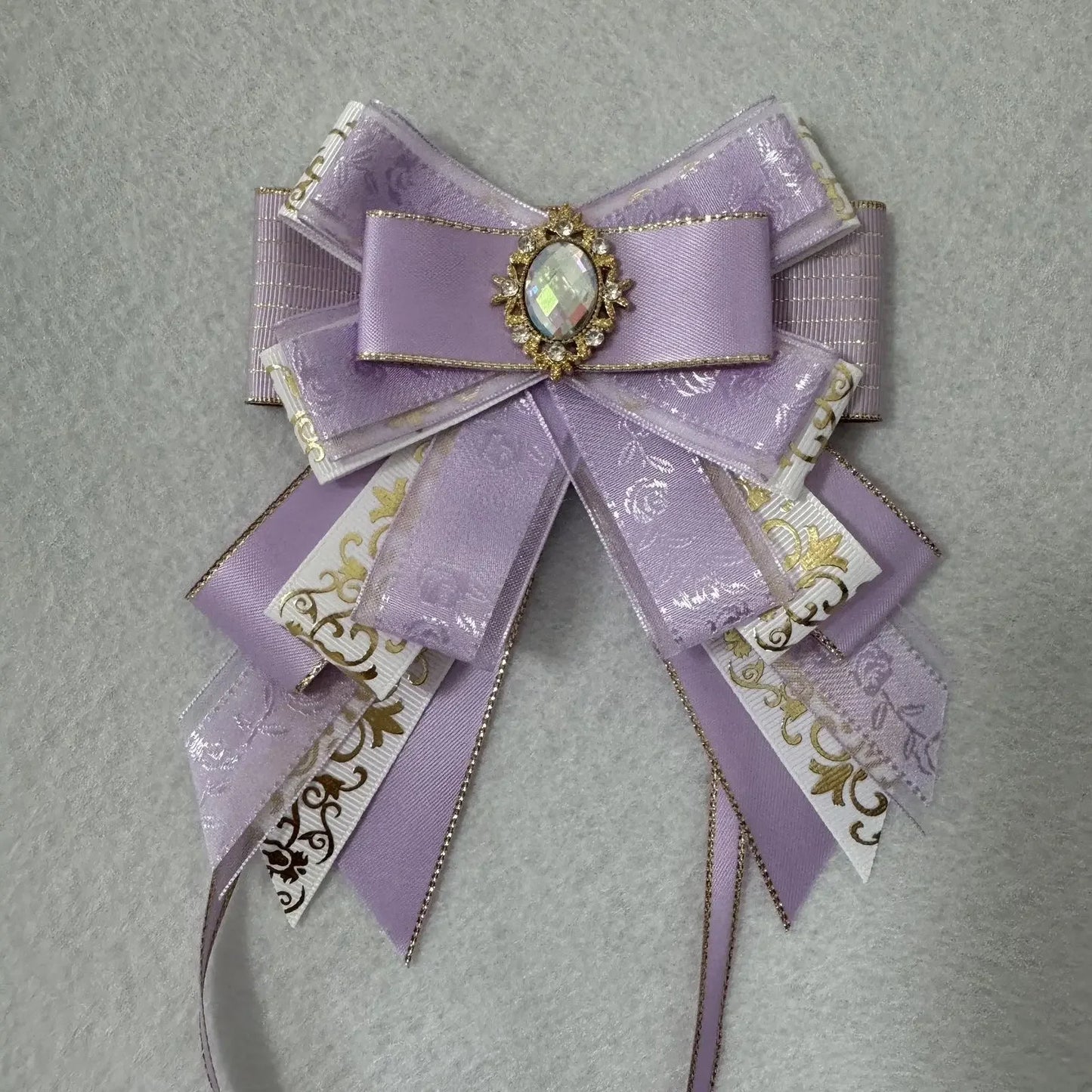 Vintage Court Style Lightstick Bow 10