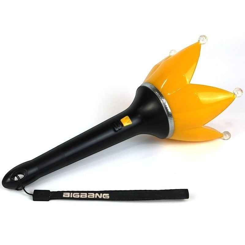 Lightstick Shop BIGBANG Bang Bong official Kpop lightstick in yellow with black handle and wrist strap.