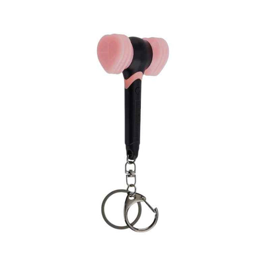 Lightstick Shop Blackpink Bl-Ping-Bong mini lightstick keychain with pink heart-shaped bulbs and black handle.